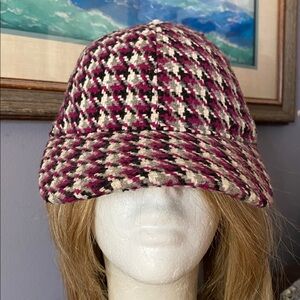Black White Raspberry color J.Crew hat with visor size one pre-owned